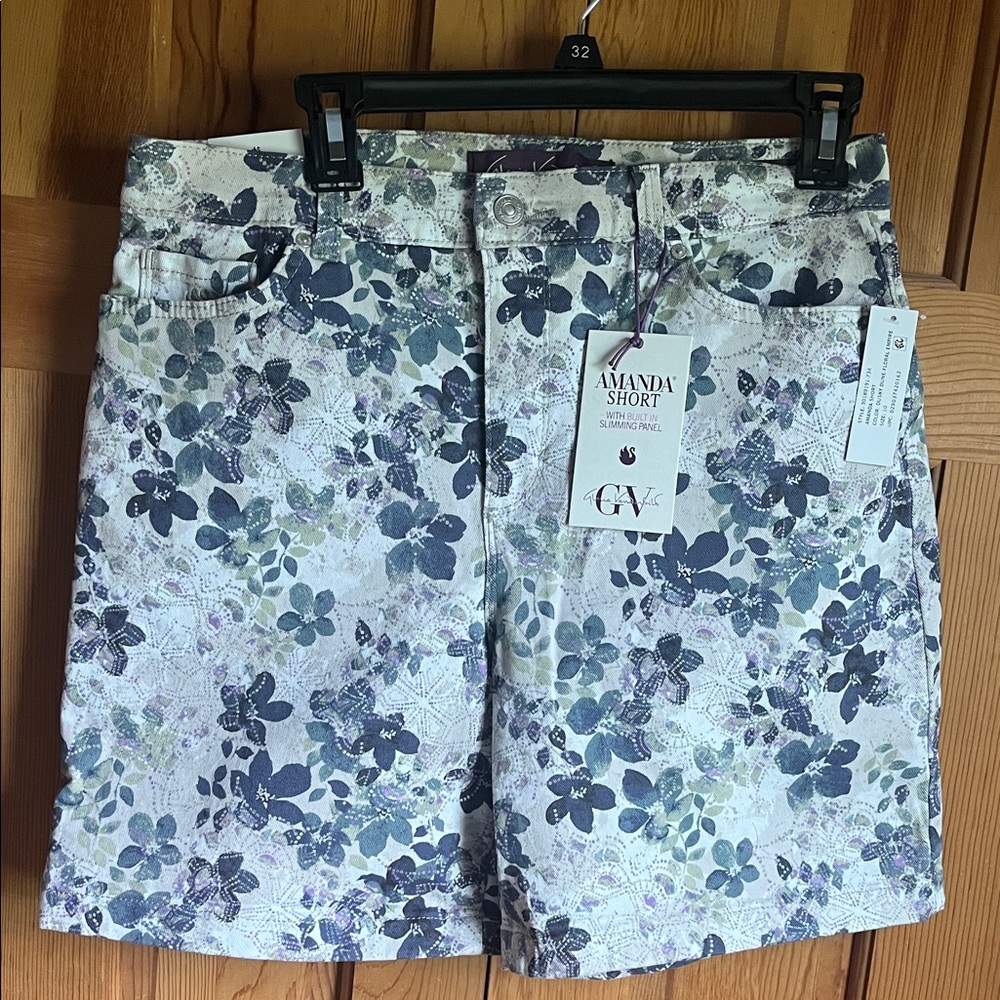Gloria Vanderbilt Floral Jean Shorts - Blue and Green